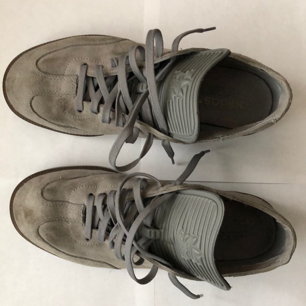 Adidas Samba Grey Suede/Gum Size 9 Men’s